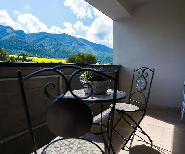 Luxury Mountain View Apartman Terhely